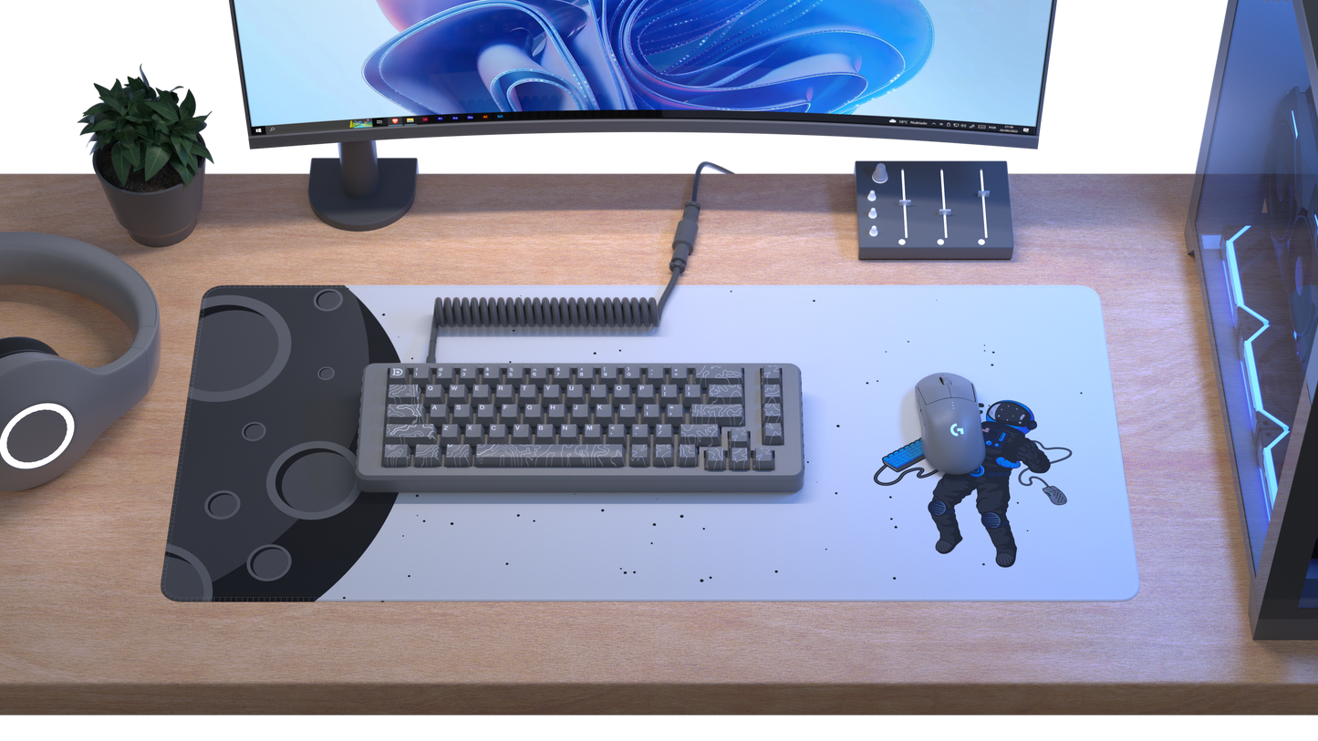 LIGHT SPACE DESKPAD-1