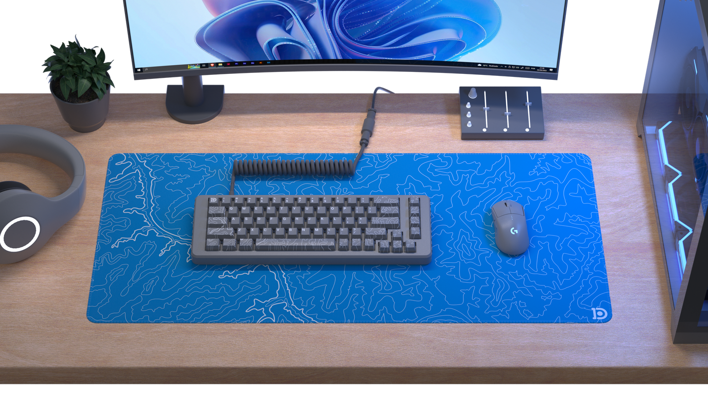 FOUNDR TOPO CANYON DESKPAD