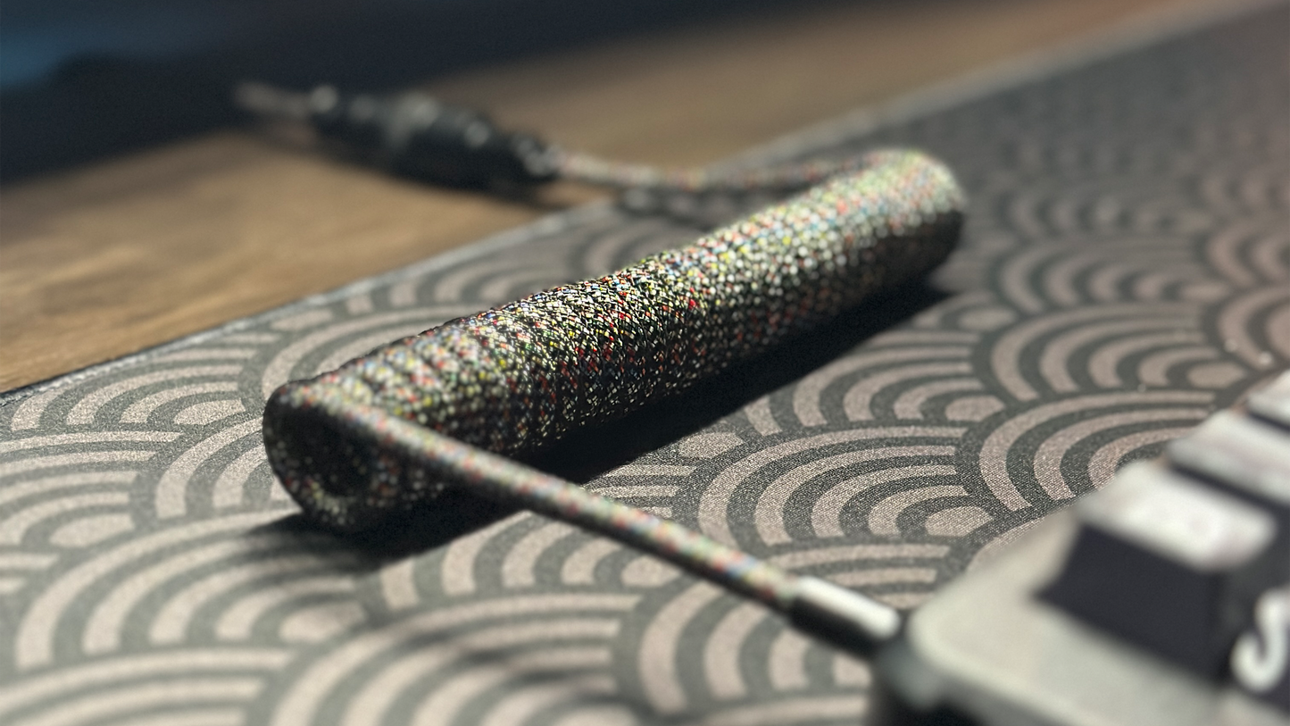 DARK GLITCH COILED CABLE