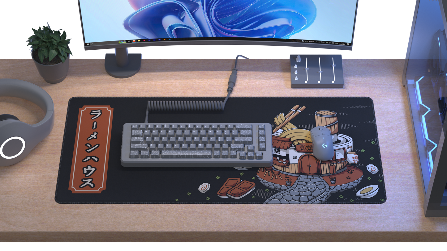 DARK RAMEN HOUSE DESKPAD